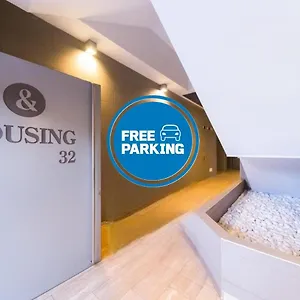 https://housing32-apartments.it-lombardy.com